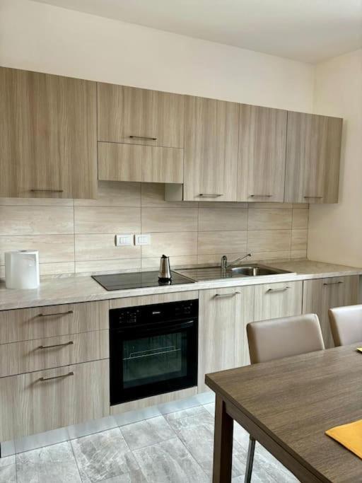 Апартаменты Loft In Fiera Варци Экстерьер фото